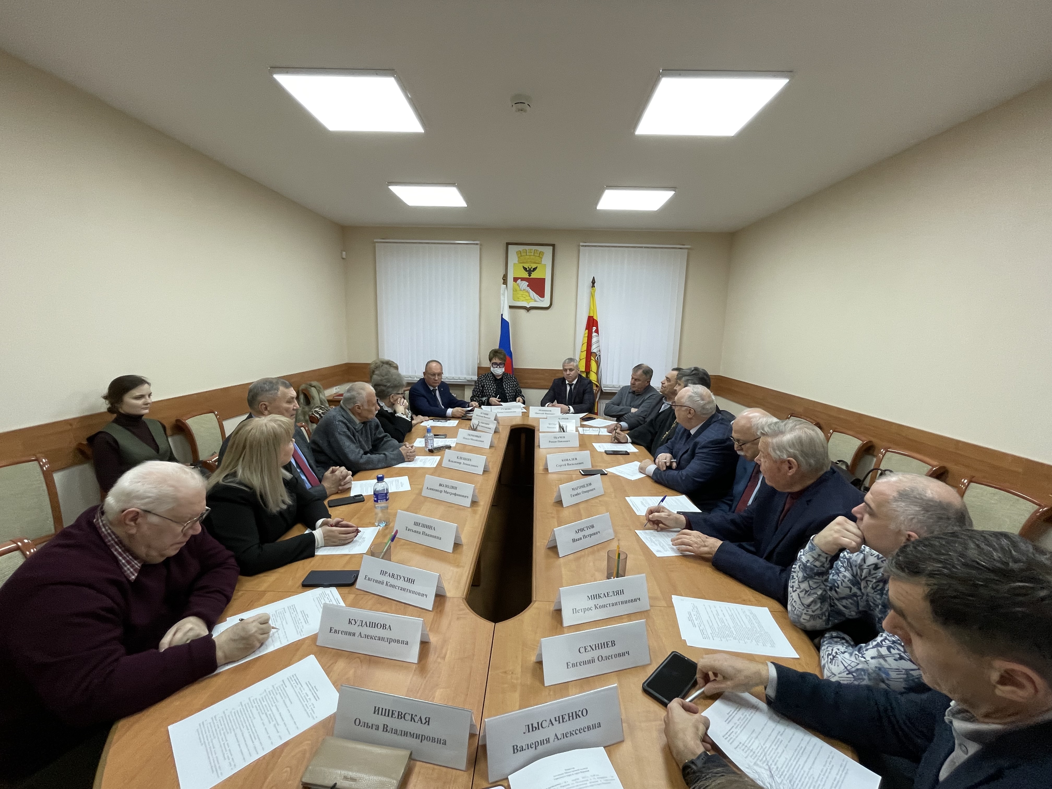 Новый состав общественной палаты утвердили в Воронеже.