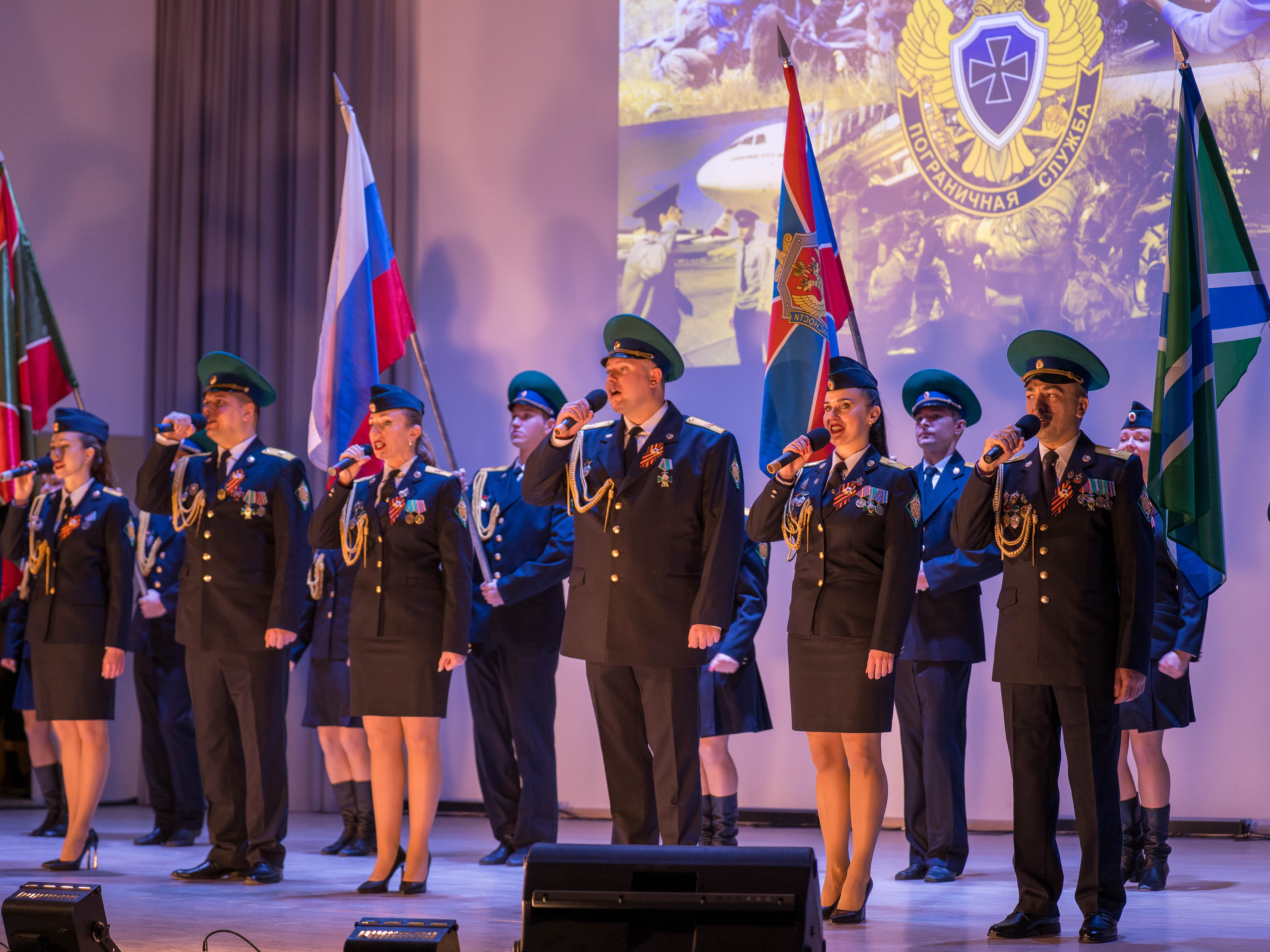 Акция Общественной палаты ко Дню освобождения города прошла в Воронеже.